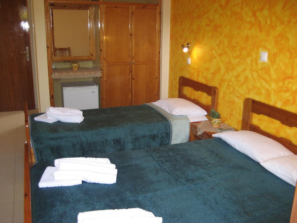 פלקסטרון Thalia Hotel חדר תמונה
