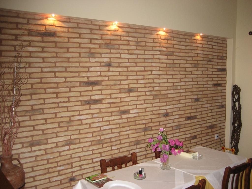 פלקסטרון Thalia Hotel מראה חיצוני תמונה